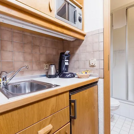 Ej9 Downtown Apartmanhotel 3*